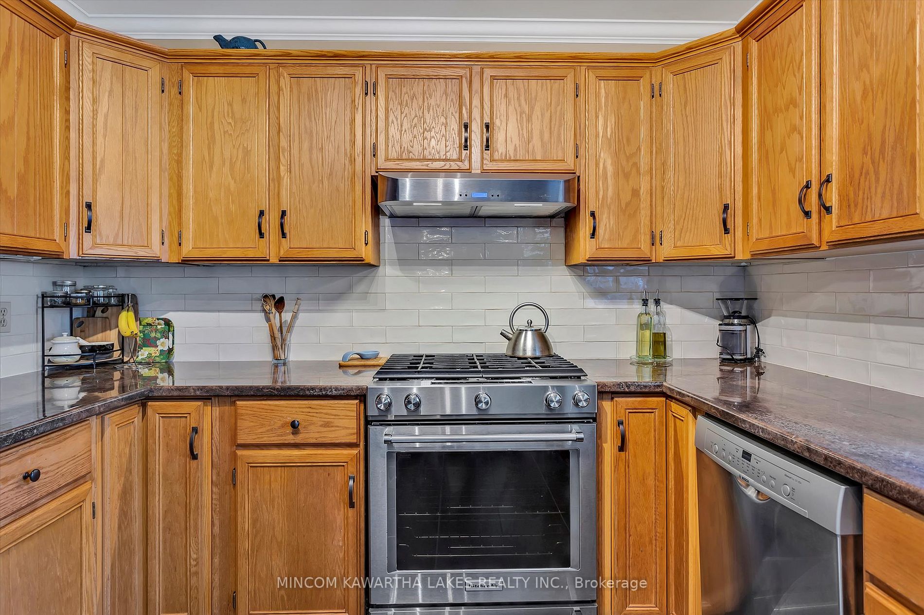 Listing X6789846 - Large Photo # 6