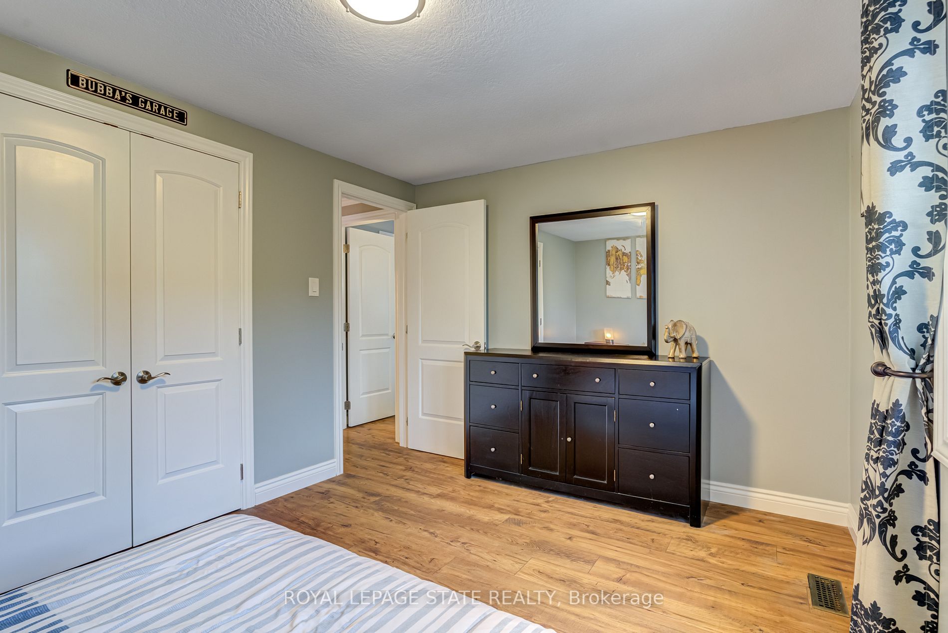 12 Gatestone Dr