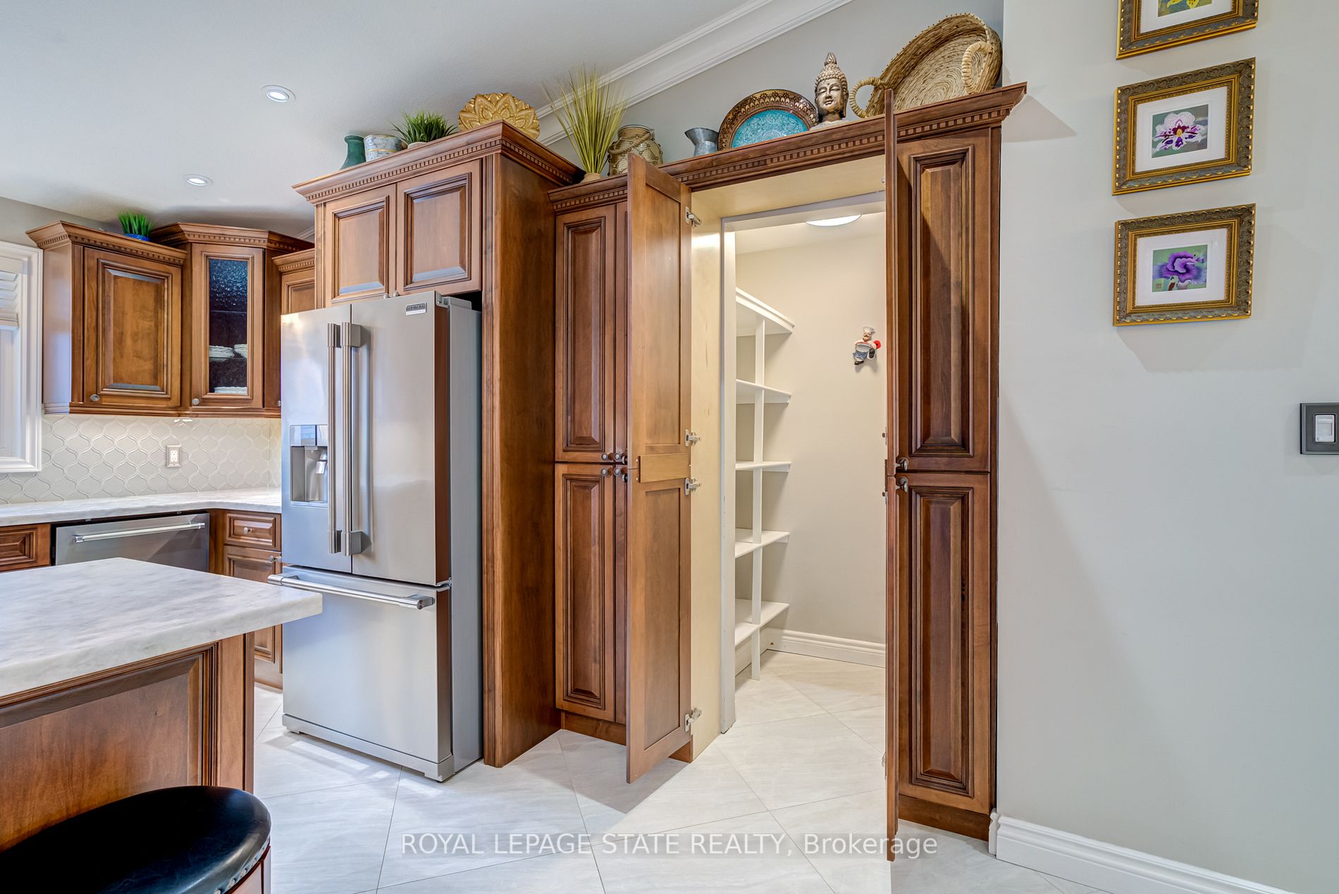 12 Gatestone Dr