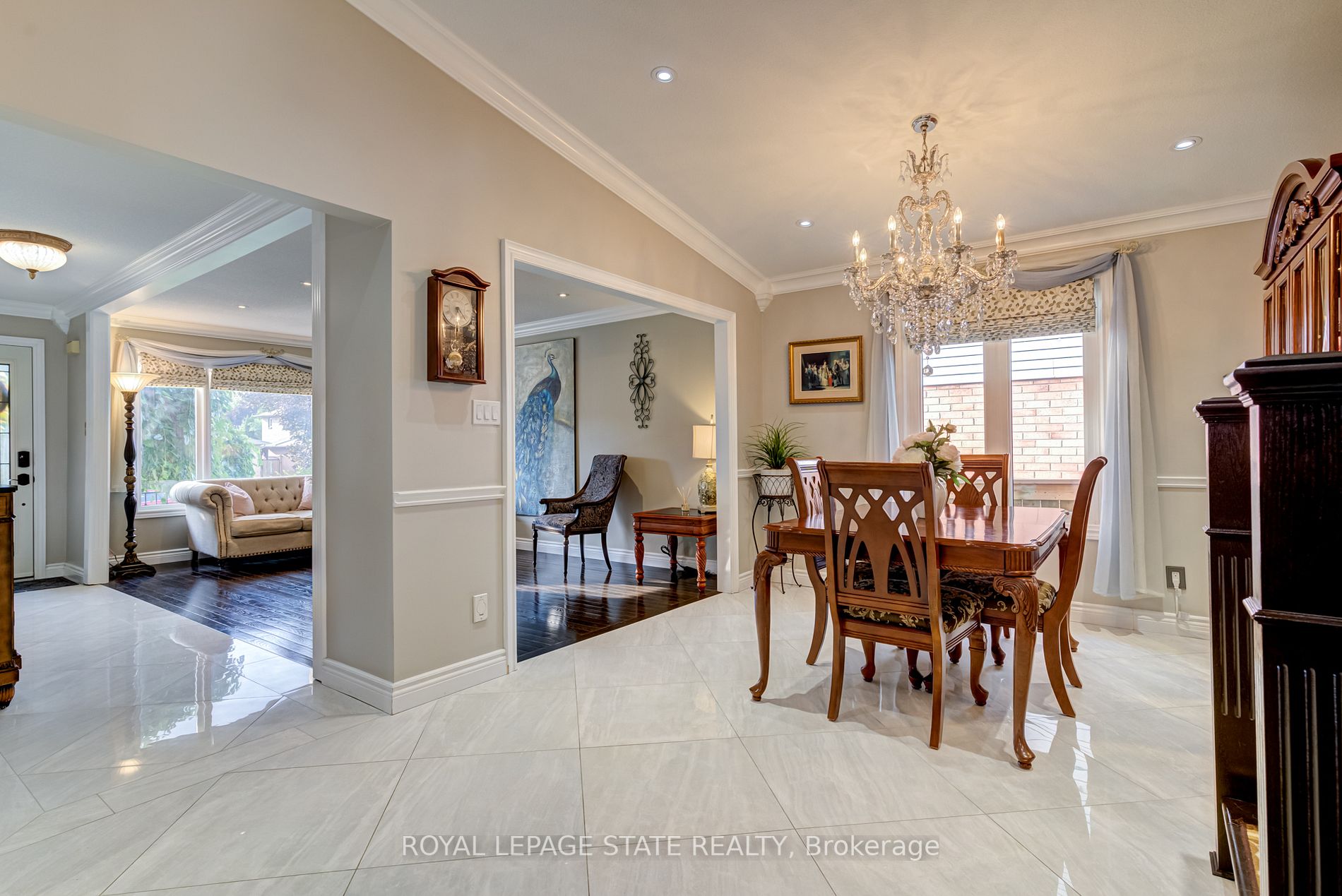 12 Gatestone Dr