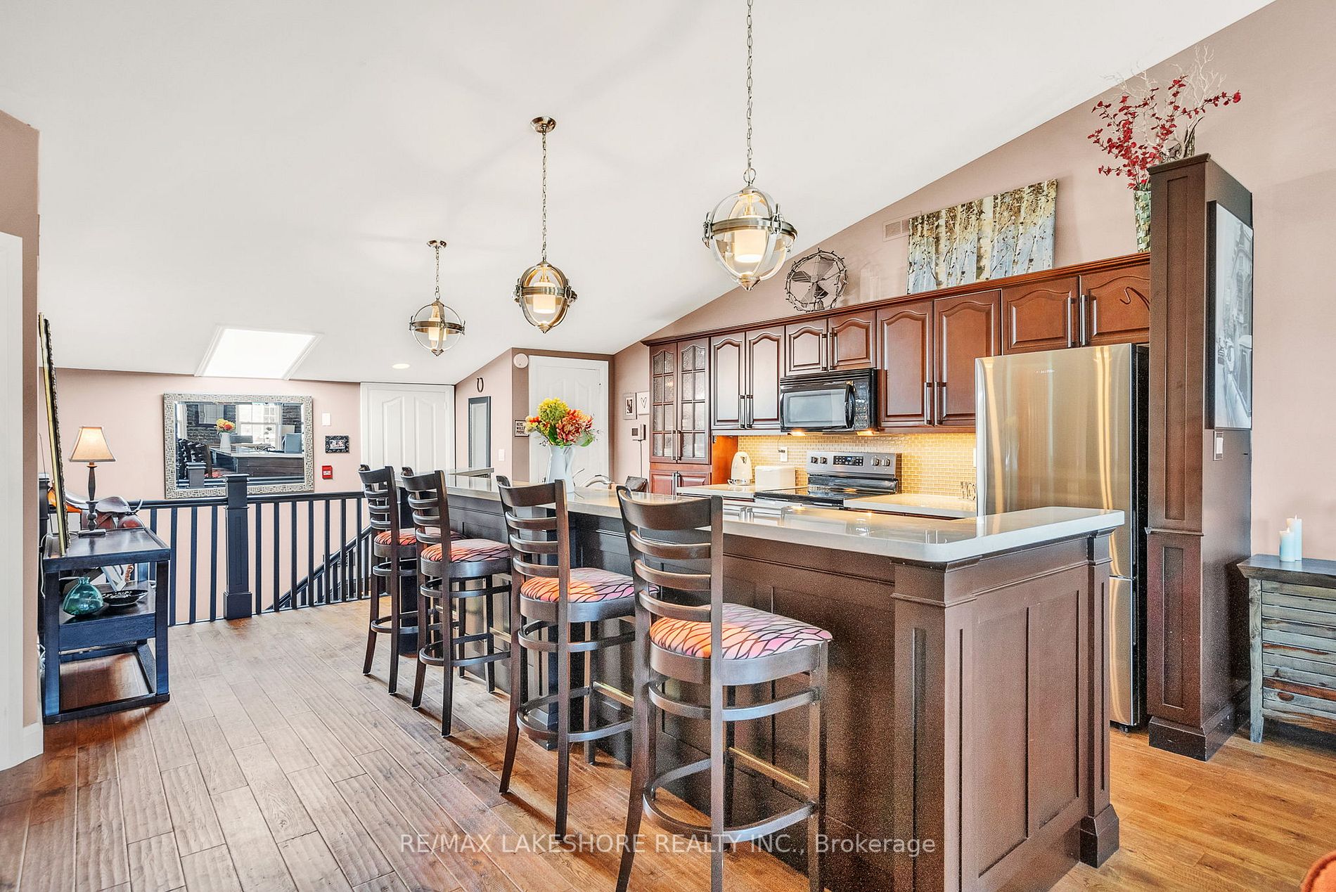 19-21 King St, #301