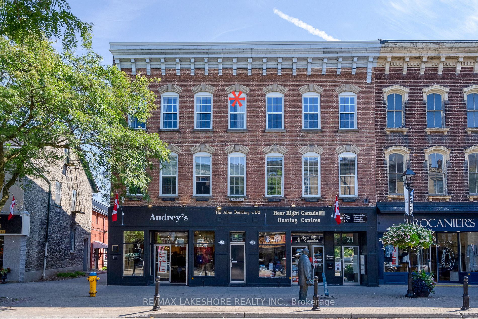 19-21 King St, #301