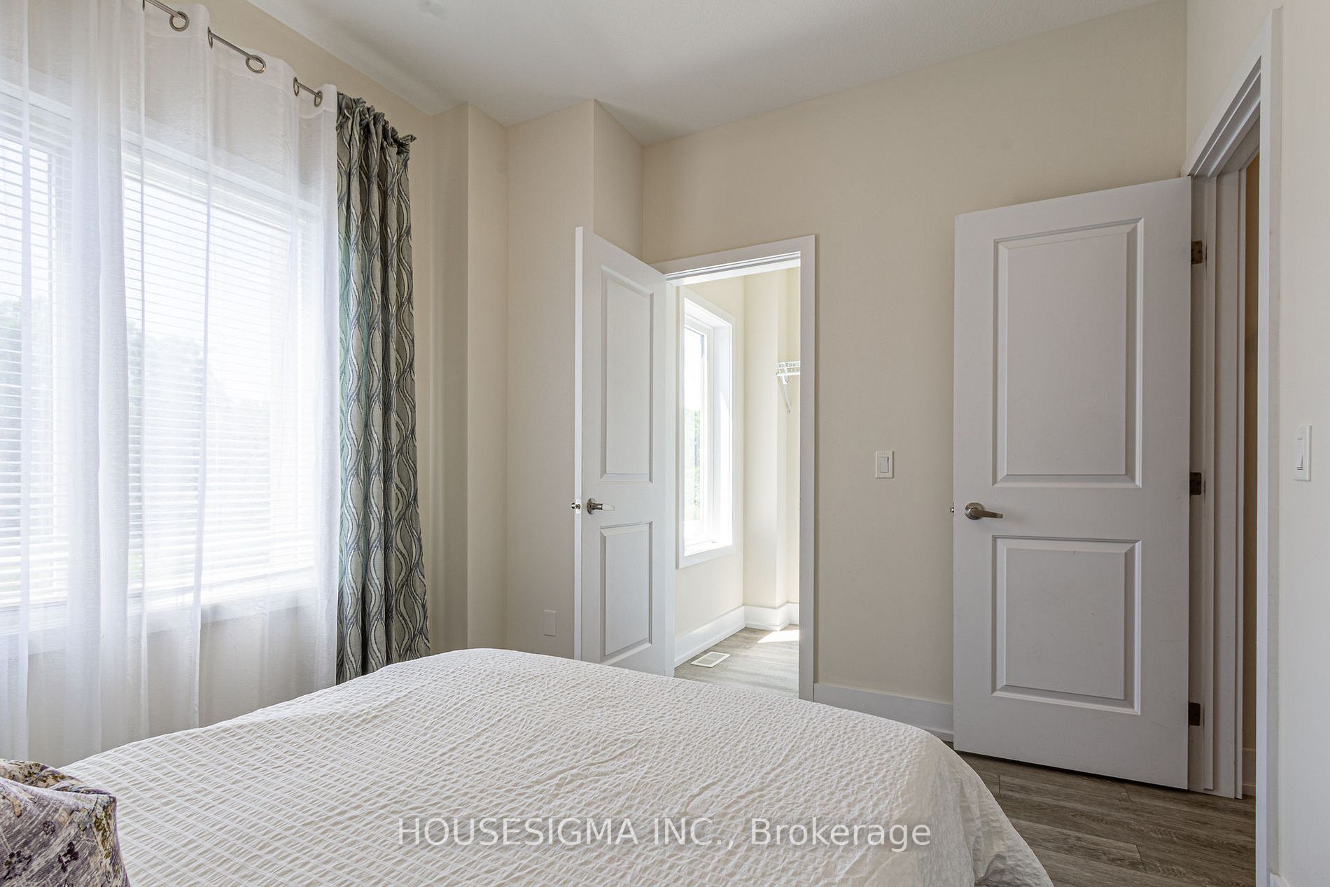 115 Shoreview Place, #Th#11