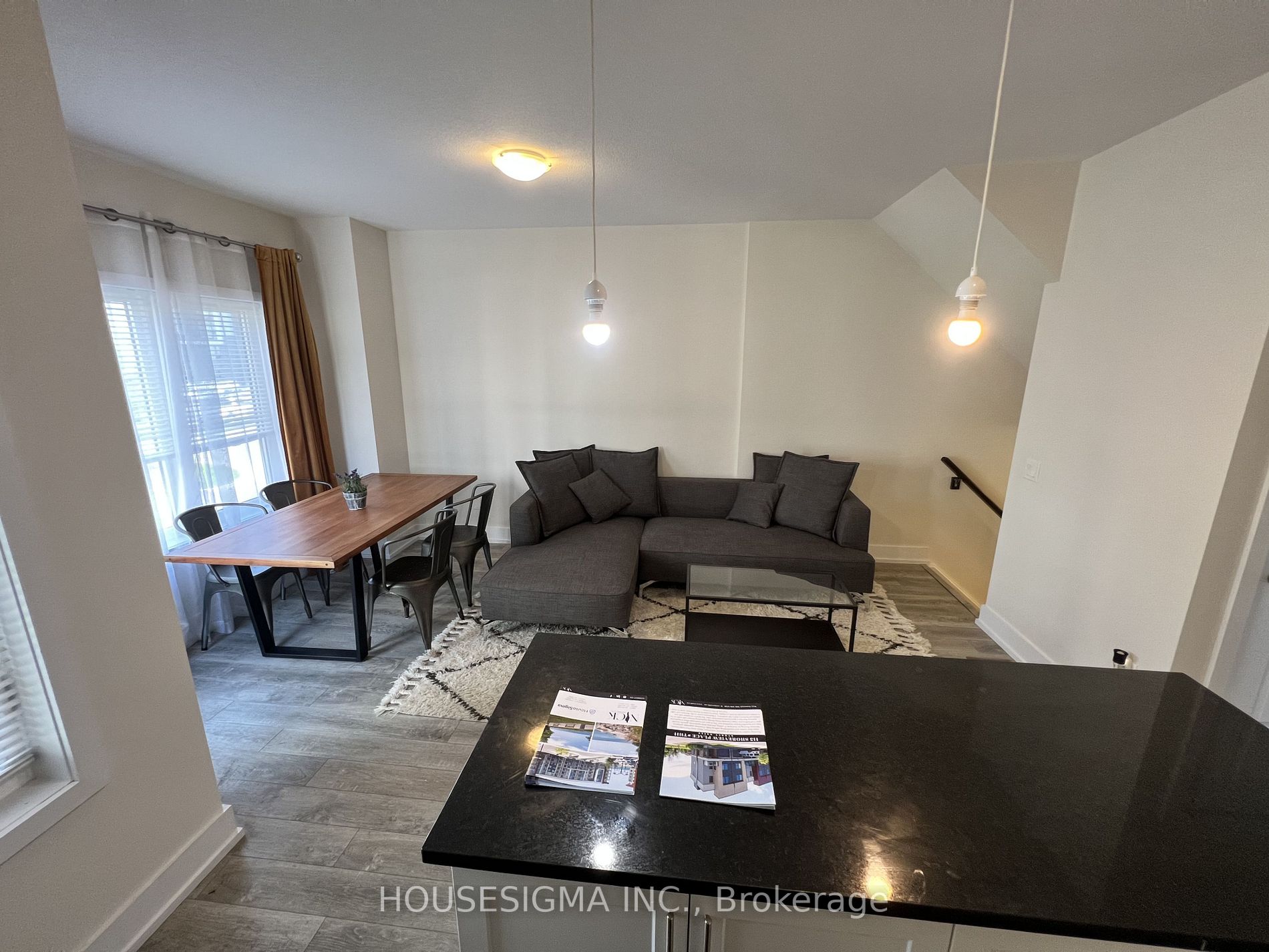 115 Shoreview Place, #Th#11