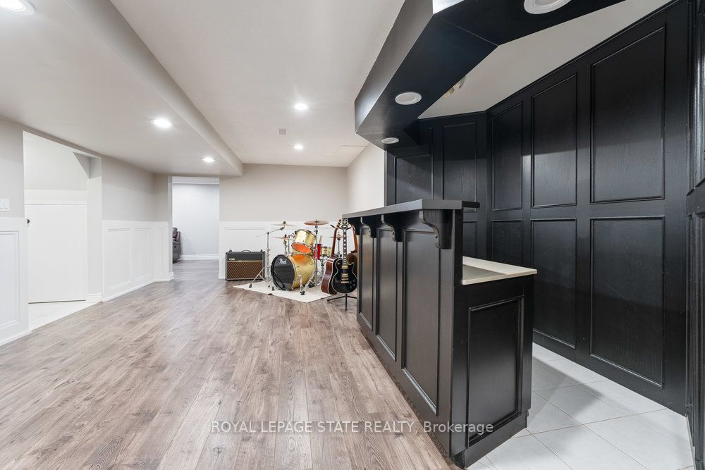 96 Deerview Pl
