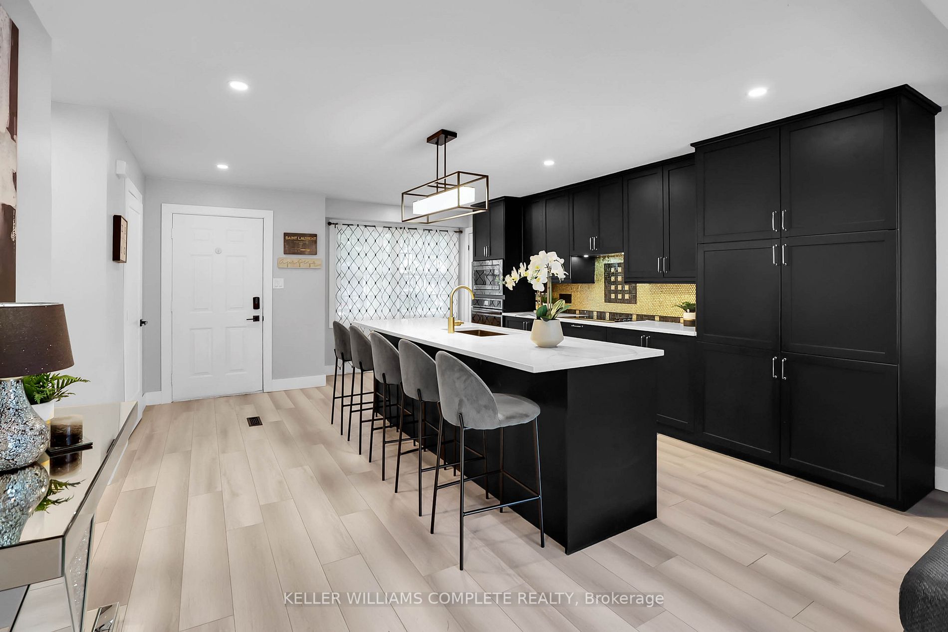 55 Kerman Ave, #56