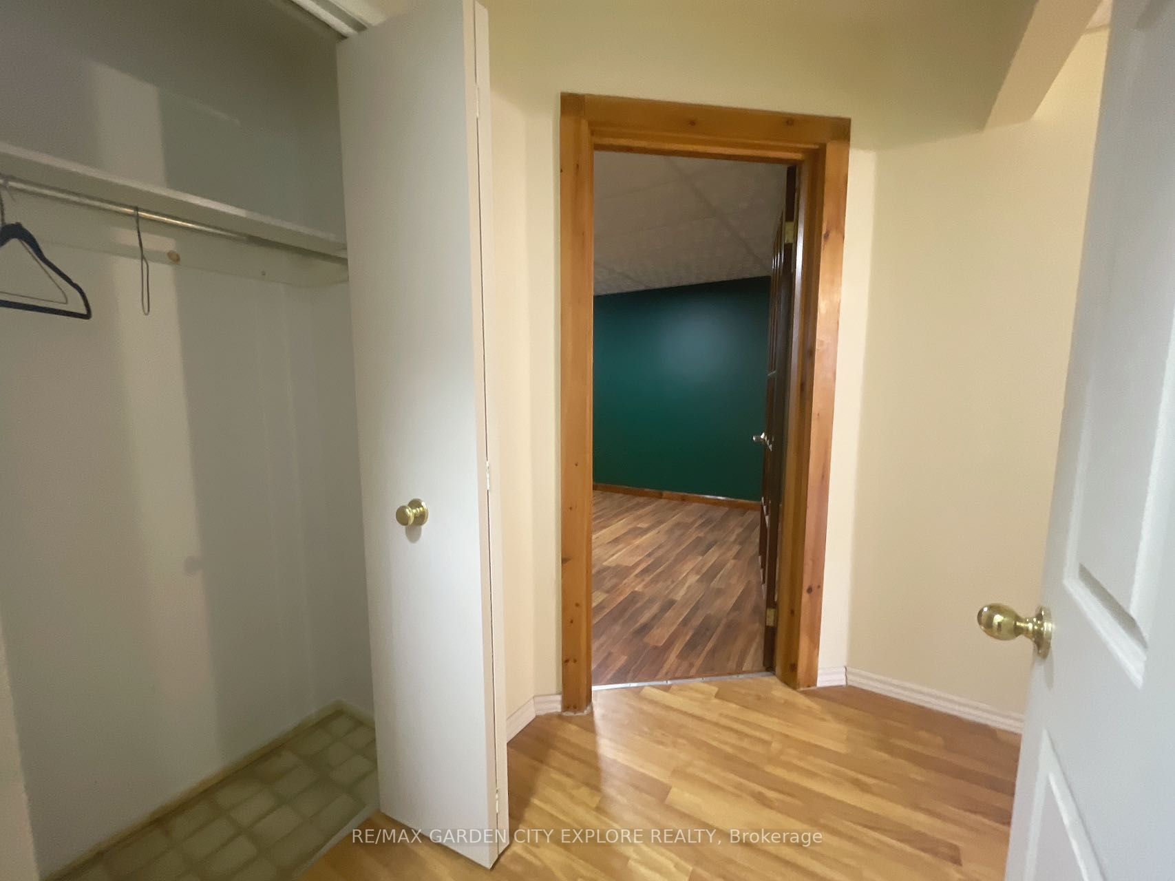 6168 Wildrose Crescent, #Lower