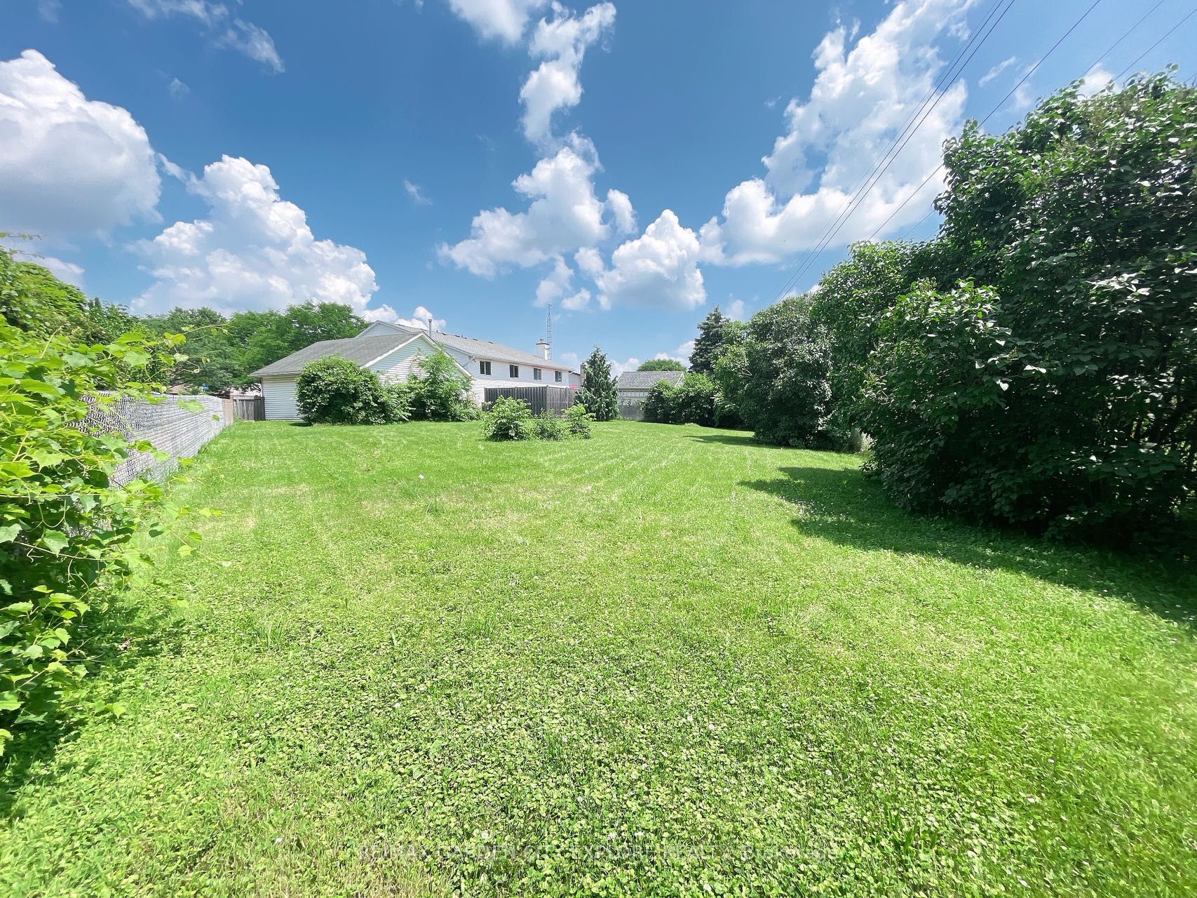 6168 Wildrose Crescent, #Lower