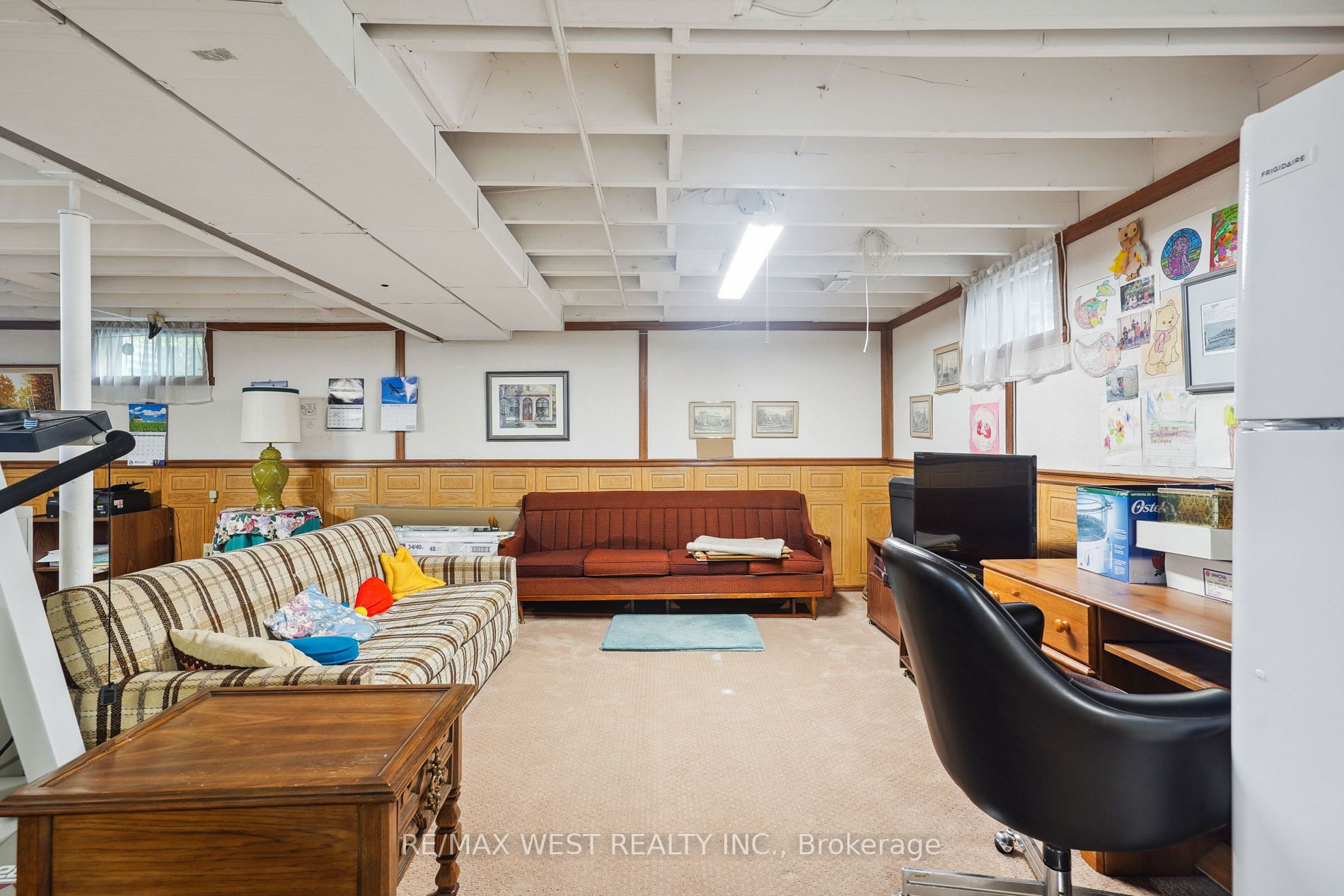 12 Kenmore Cres