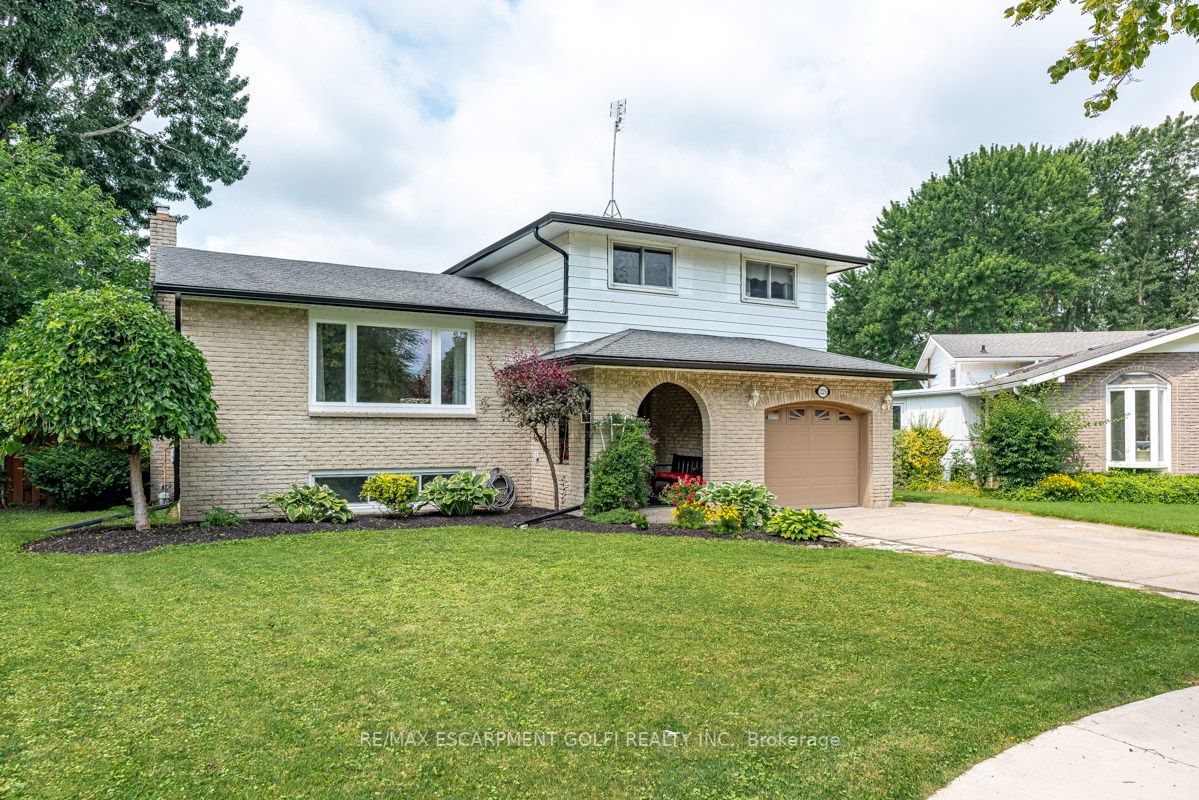 3229 CORRY Crescent