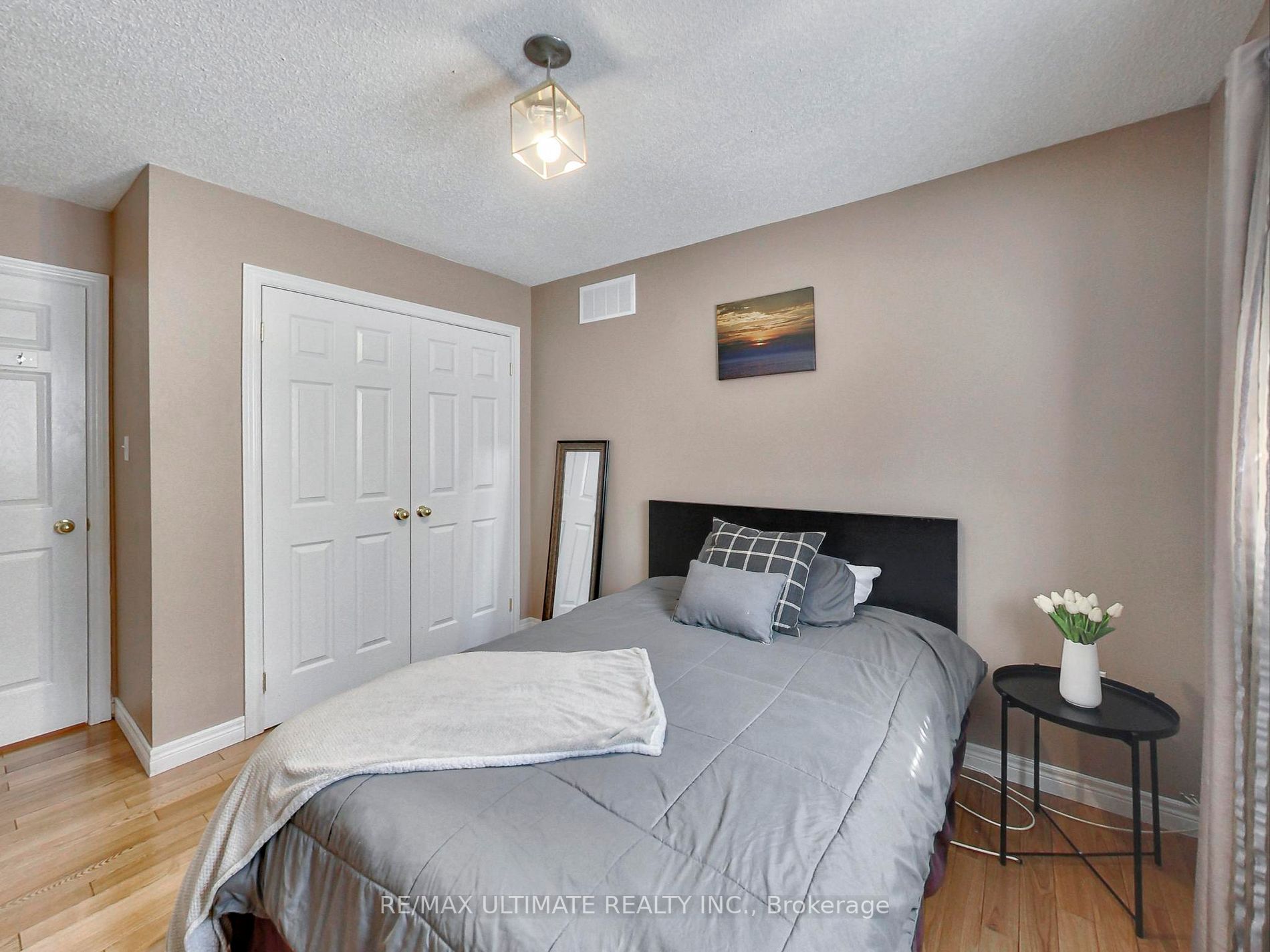 35 Chianti Cres