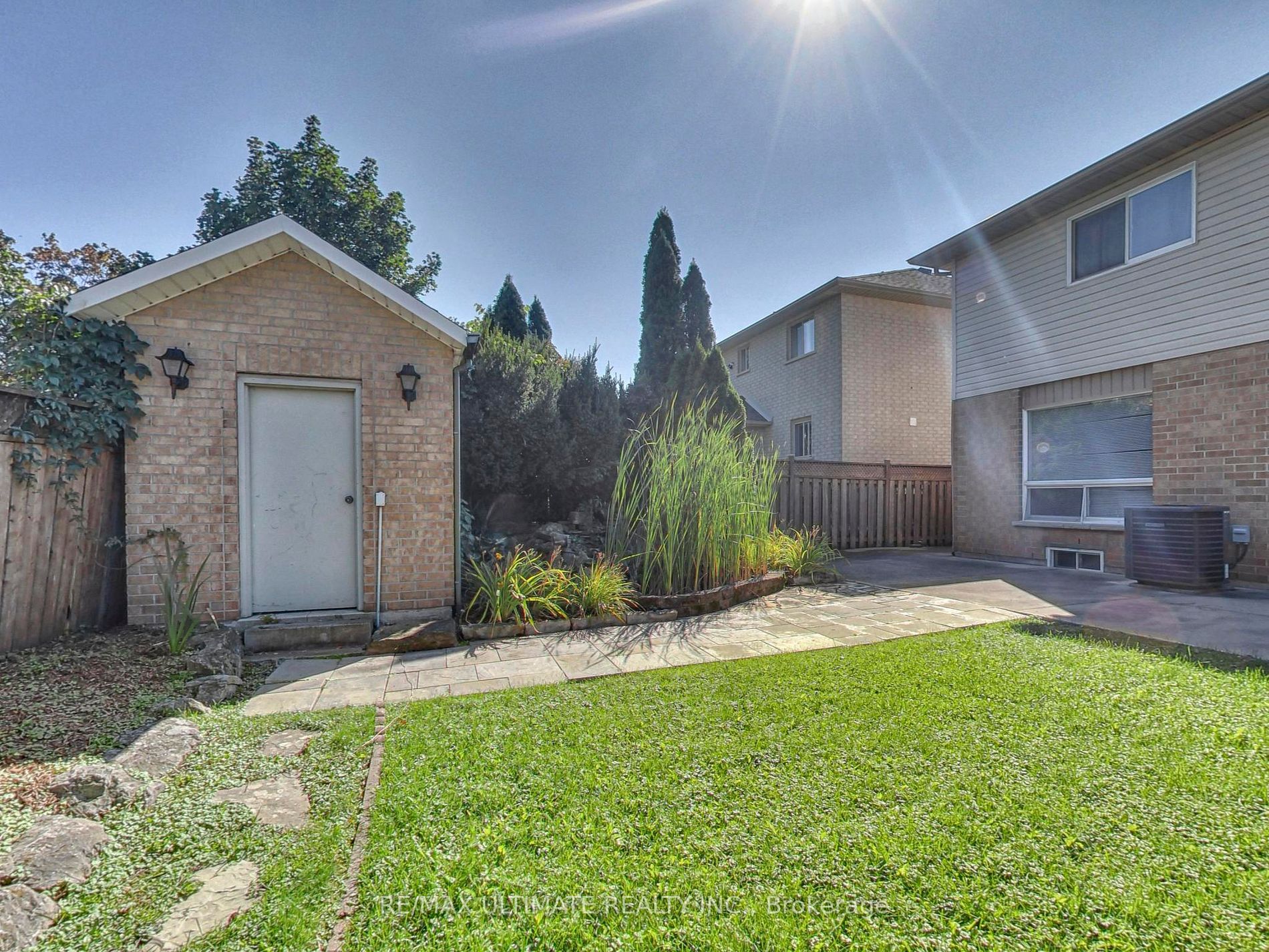 35 Chianti Cres