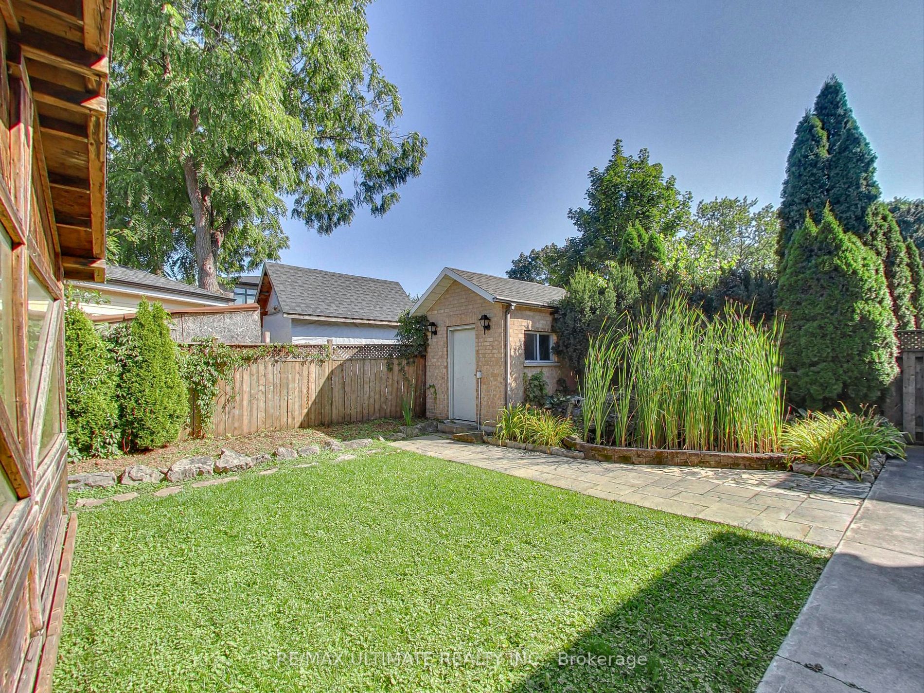 35 Chianti Cres