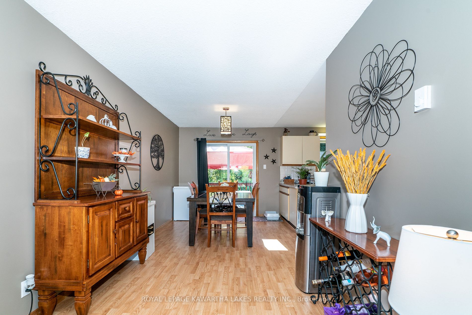 115 Mary St W, #10
