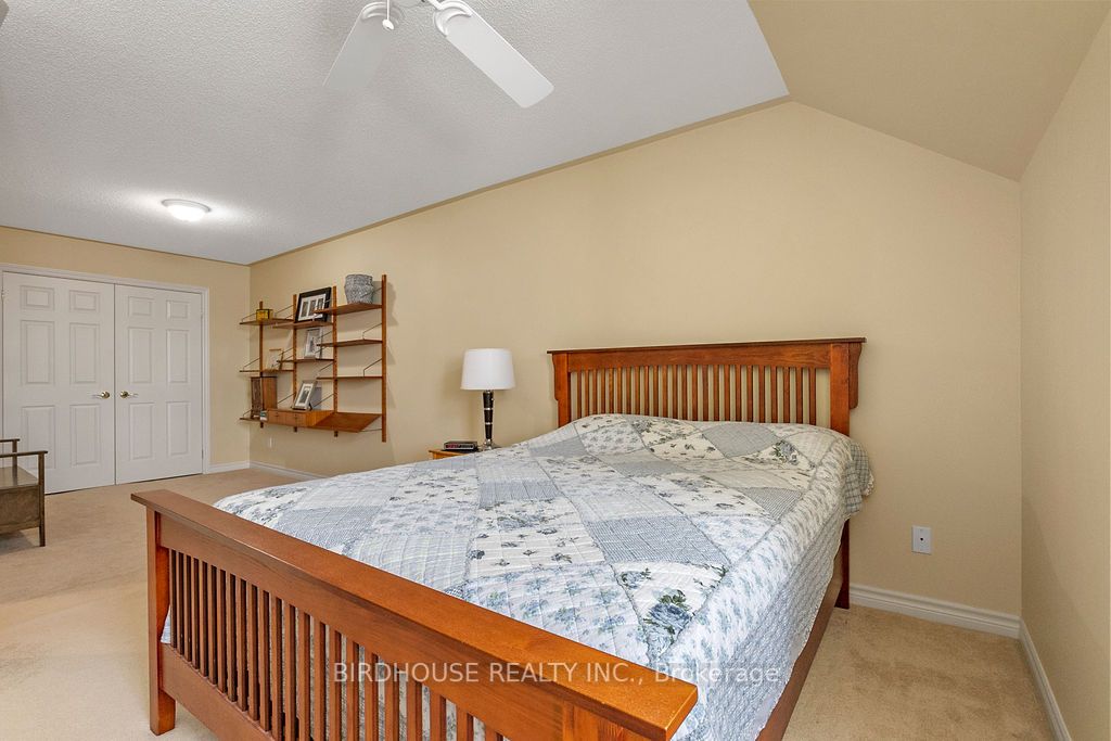 15 Eglington Street, #18H
