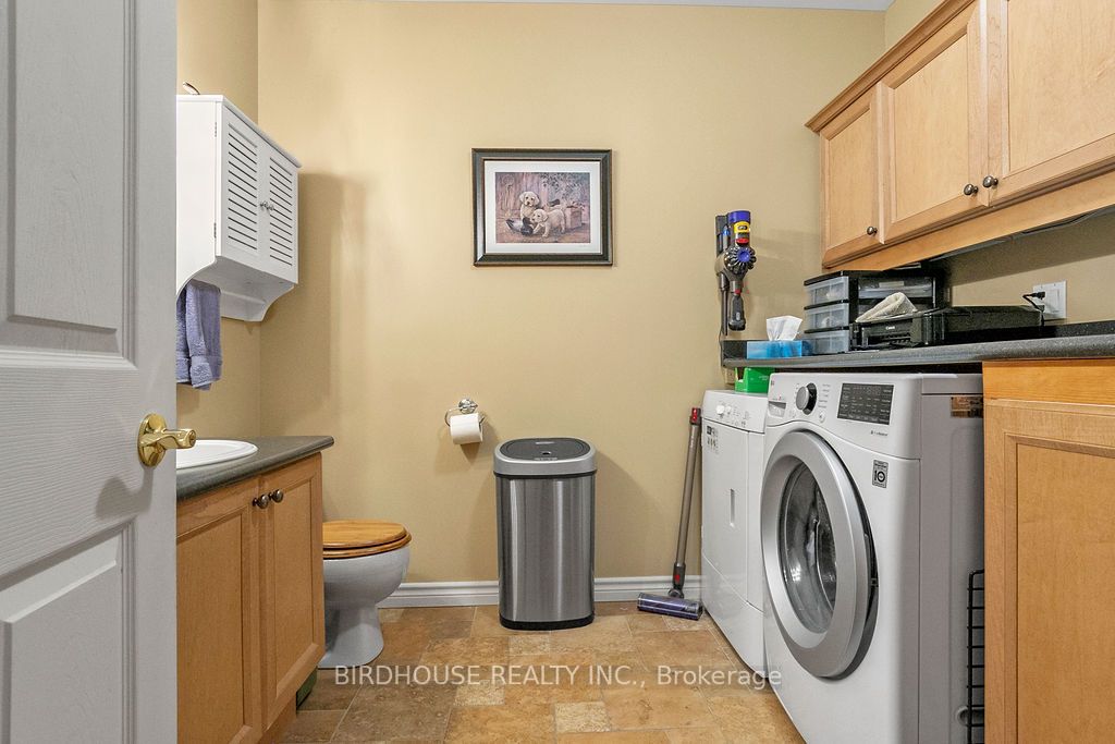 15 Eglington Street, #18H