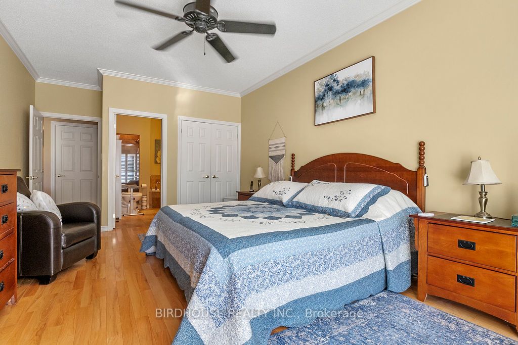 15 Eglington Street, #18H