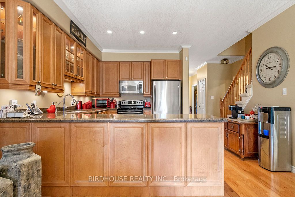 15 Eglington Street, #18H