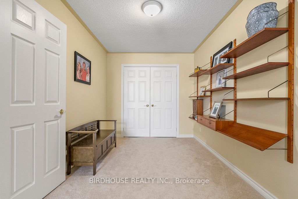 15 Eglington Street, #18H