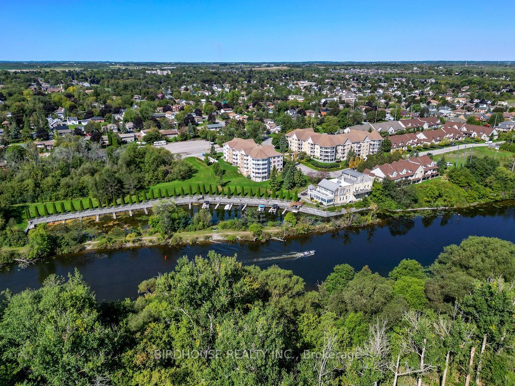 15 Eglington Street, #18H