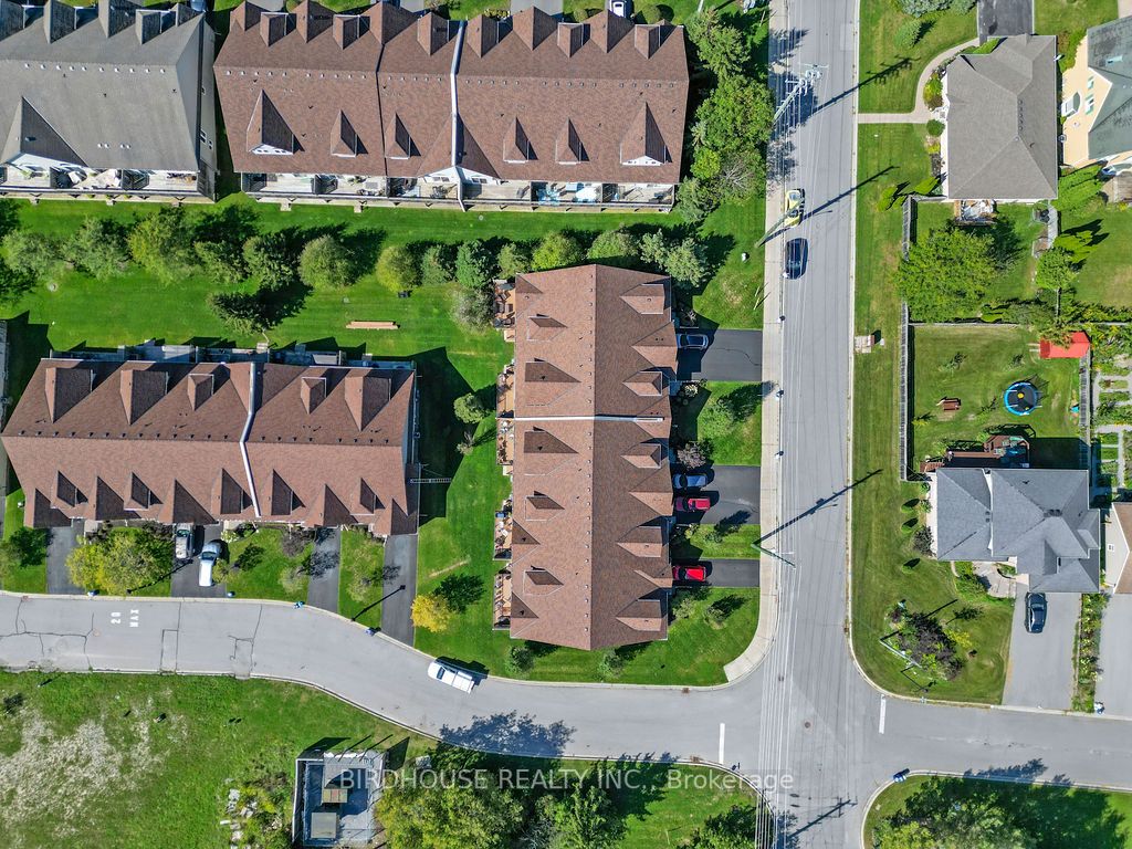 15 Eglington St, #18H