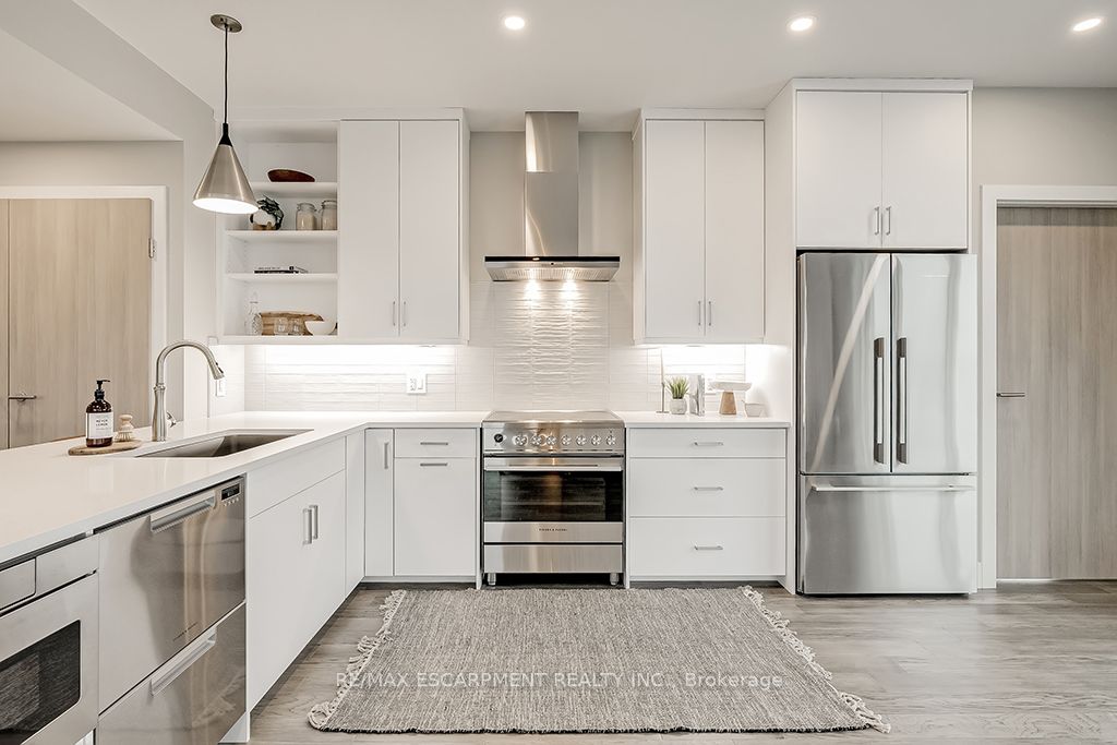 57 Lakeport Rd, #506
