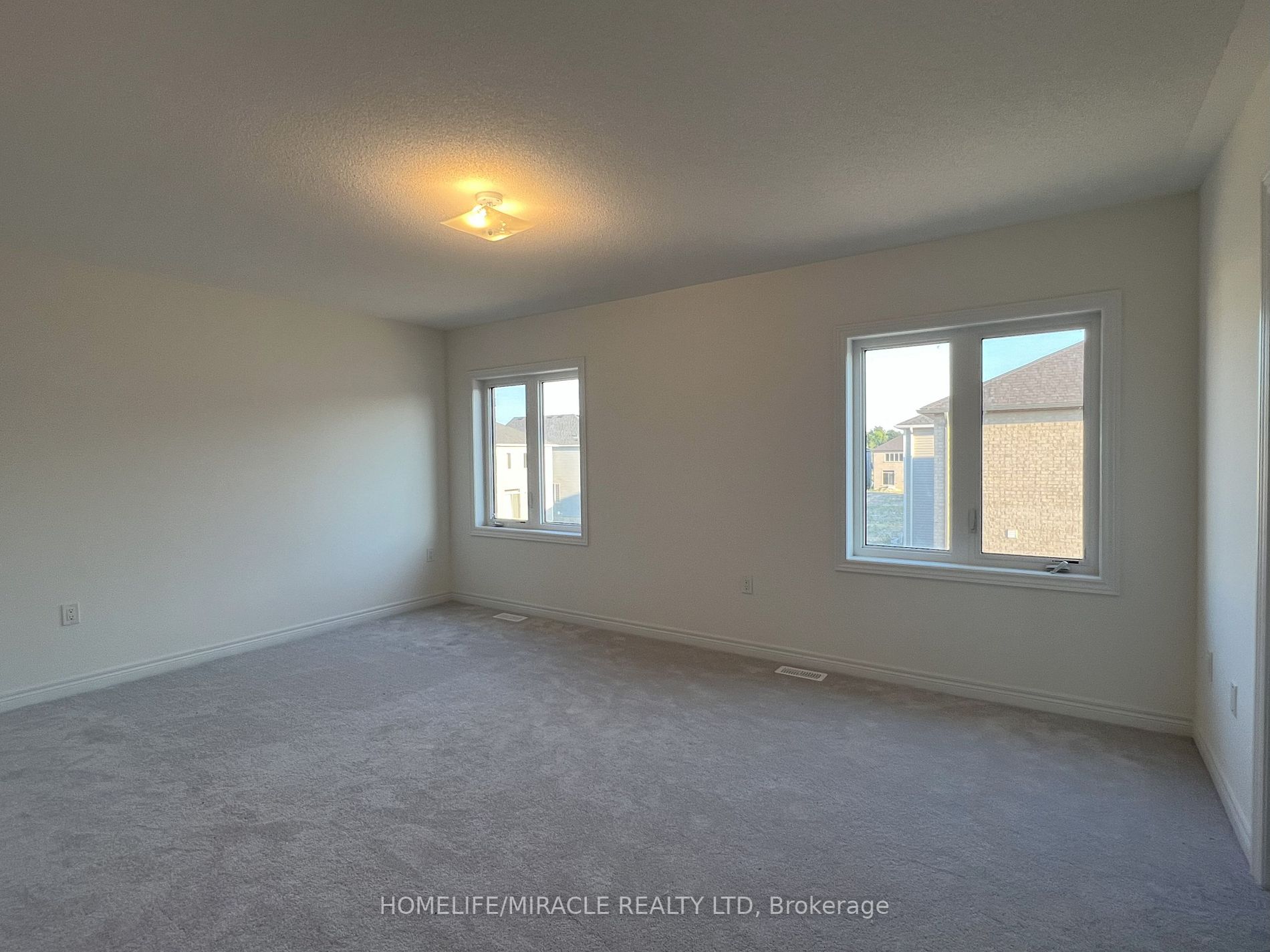722 ANISHINAABE Drive W