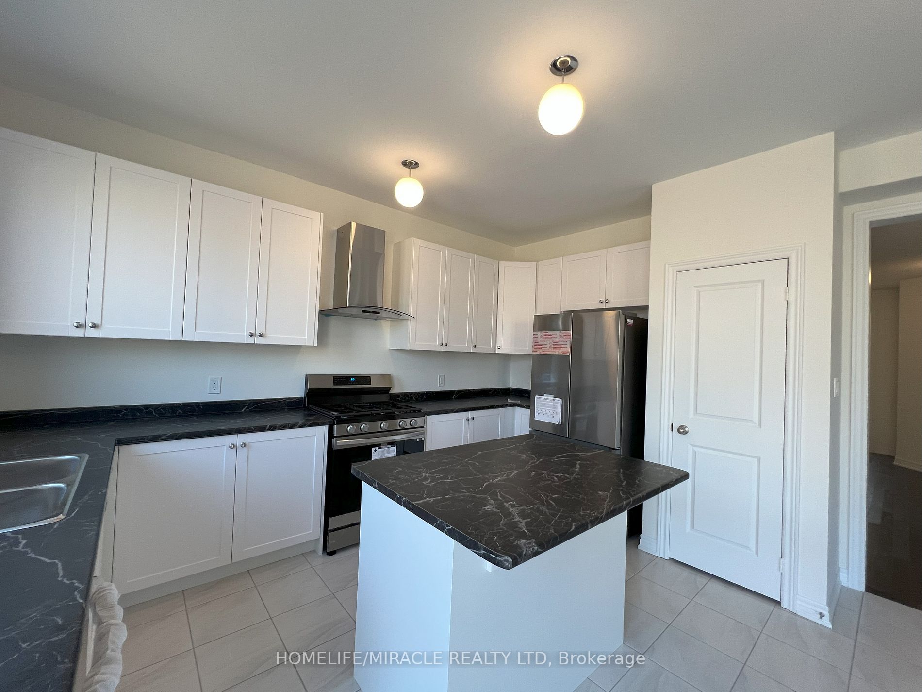722 ANISHINAABE Drive W
