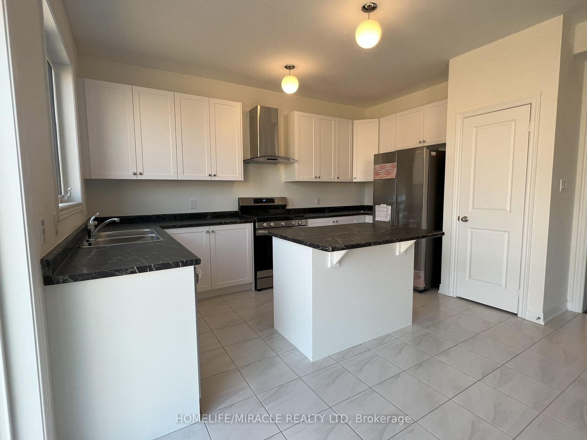 722 ANISHINAABE Drive W