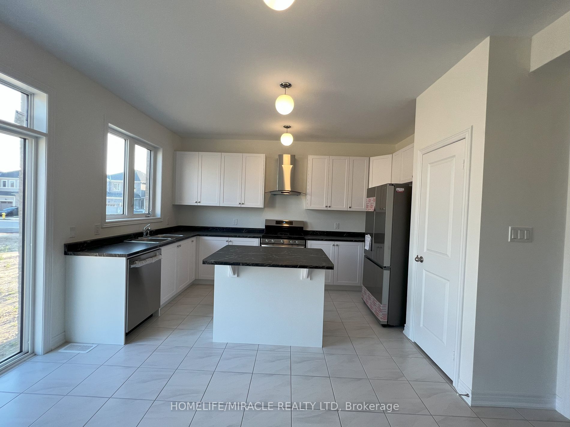 722 ANISHINAABE Drive W