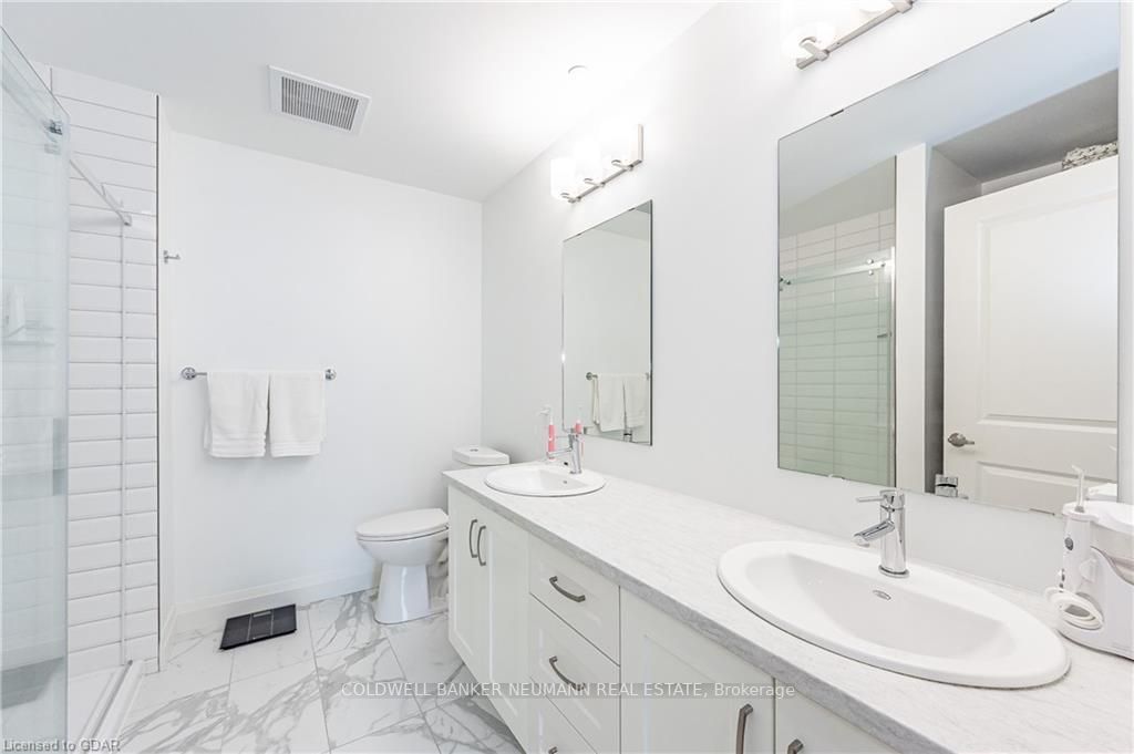 332 Gosling Gardens, #314