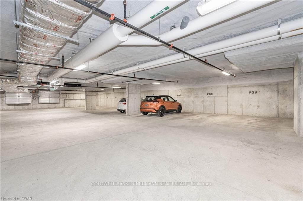 332 Gosling Gardens, #314