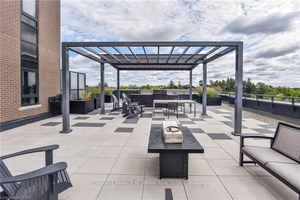 332 Gosling Gardens, #314