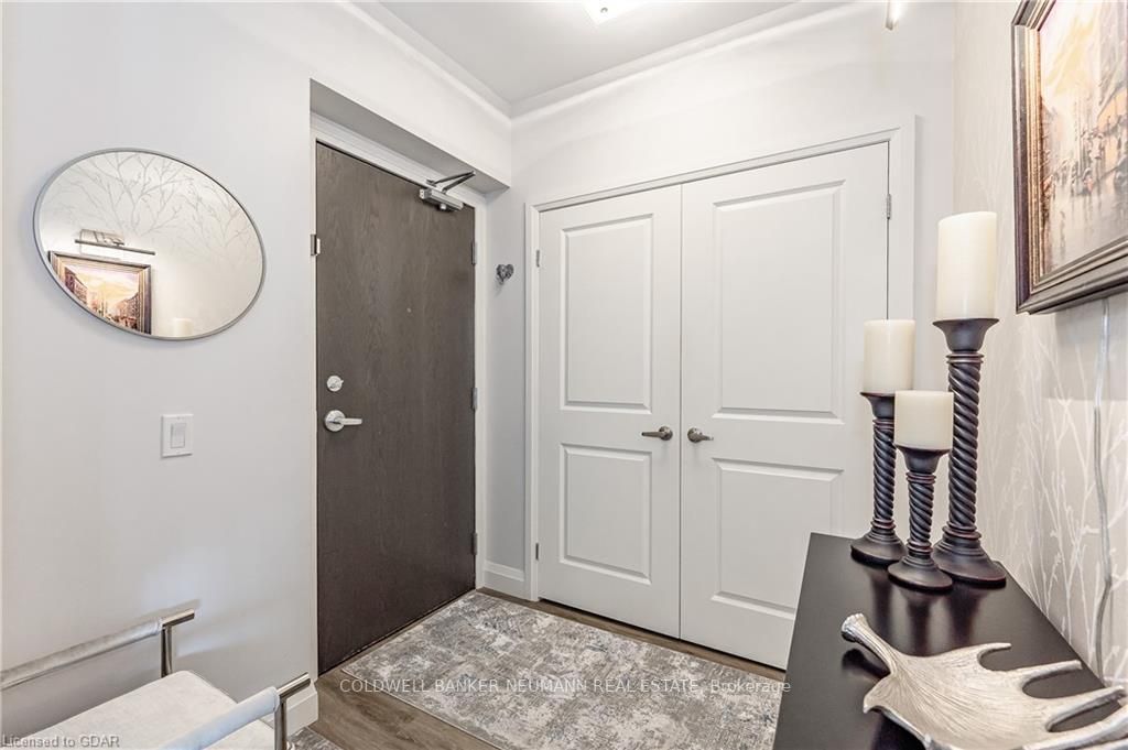 332 Gosling Gardens, #314