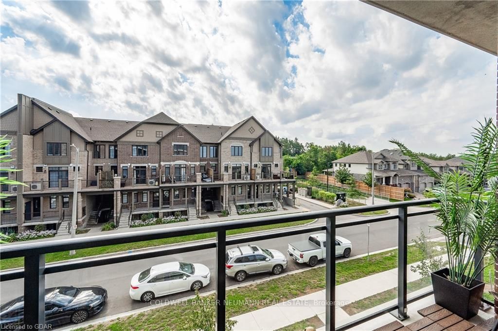 332 Gosling Gardens, #314