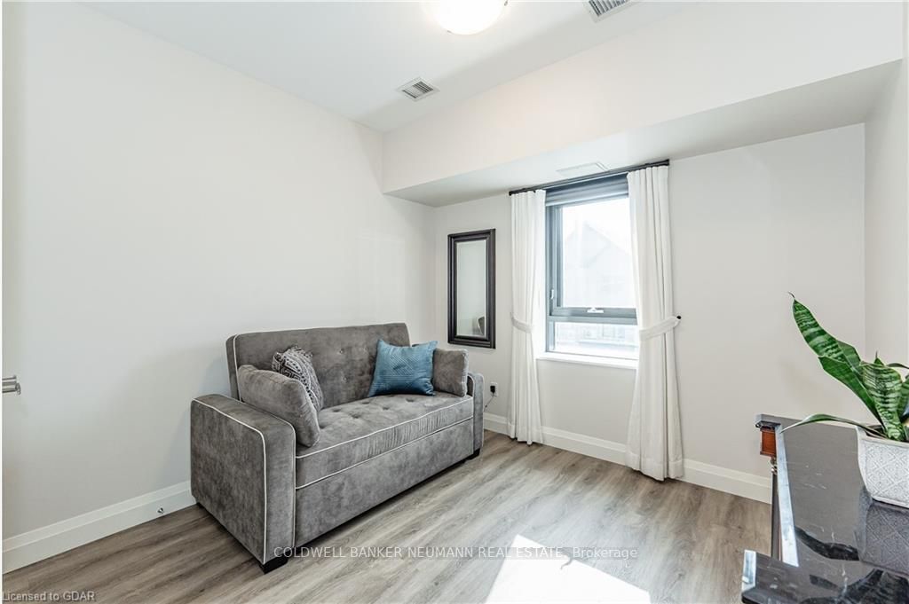 332 Gosling Gardens, #314