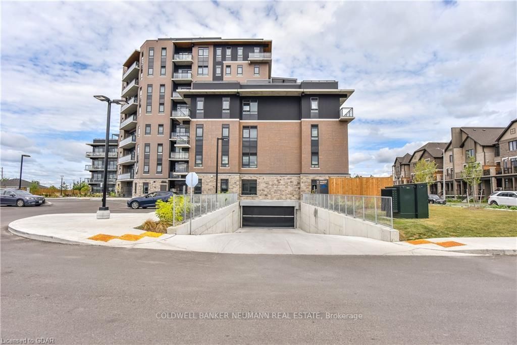 332 Gosling Gardens, #314