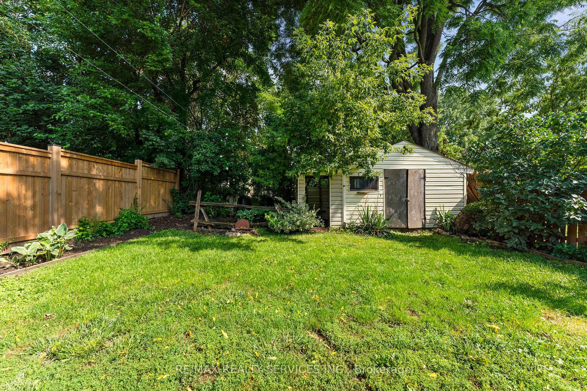11 Herrick Ave