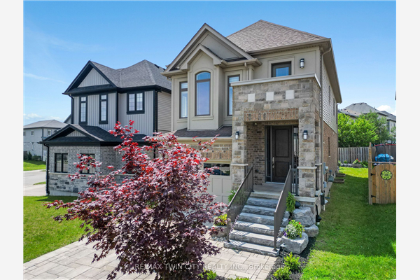 358 Woodbine Ave, Kitchener