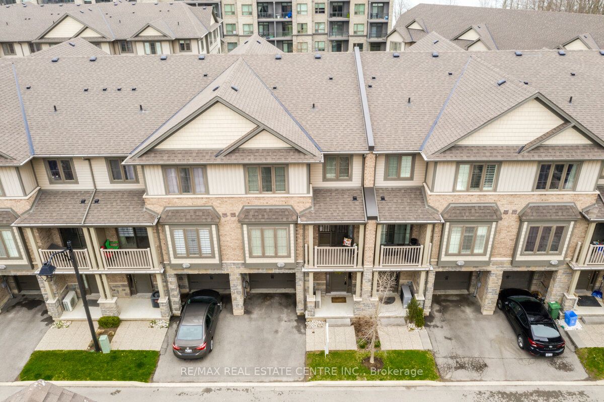 7 Waterview Dr