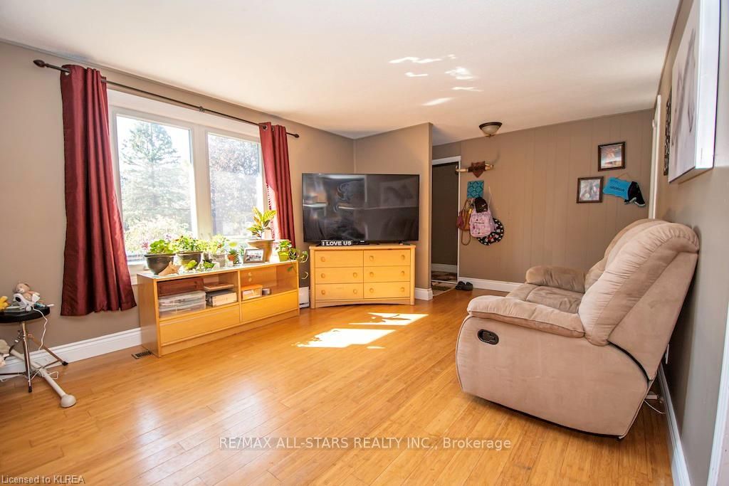 32 Sanderling Crescent