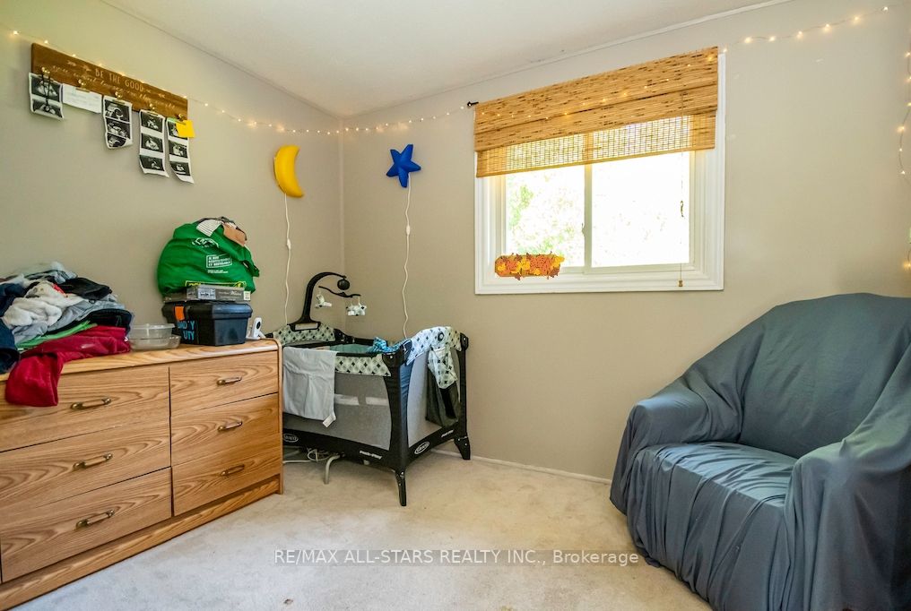 32 Sanderling Crescent
