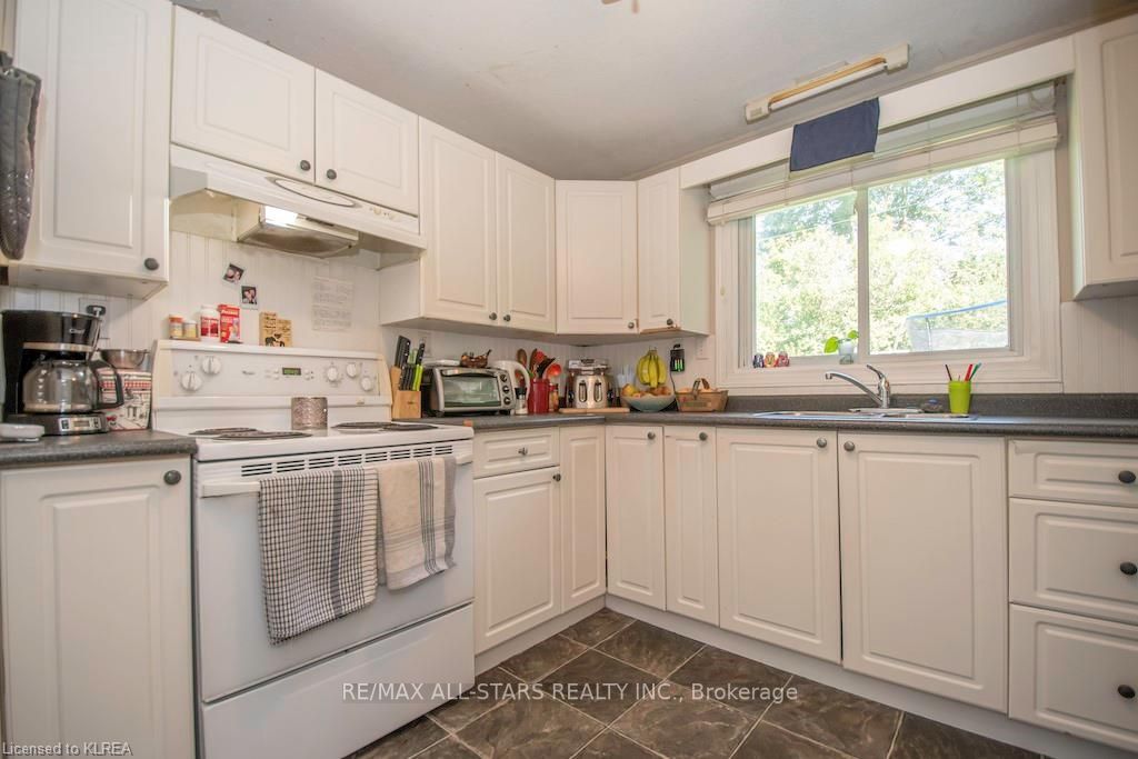 32 Sanderling Crescent