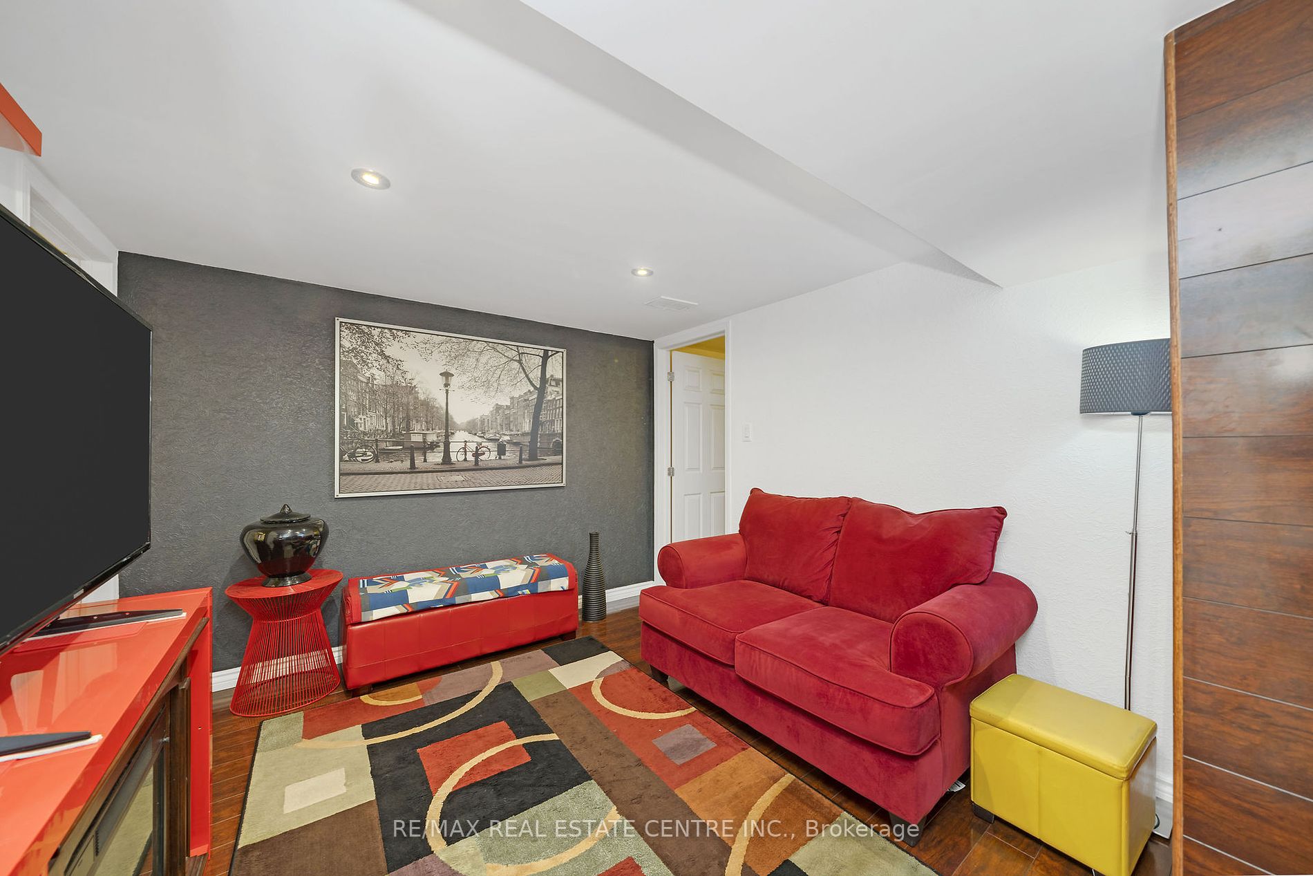 5 Millwood Road