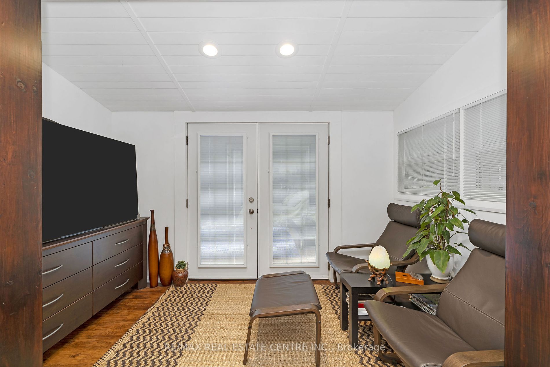 5 Millwood Road