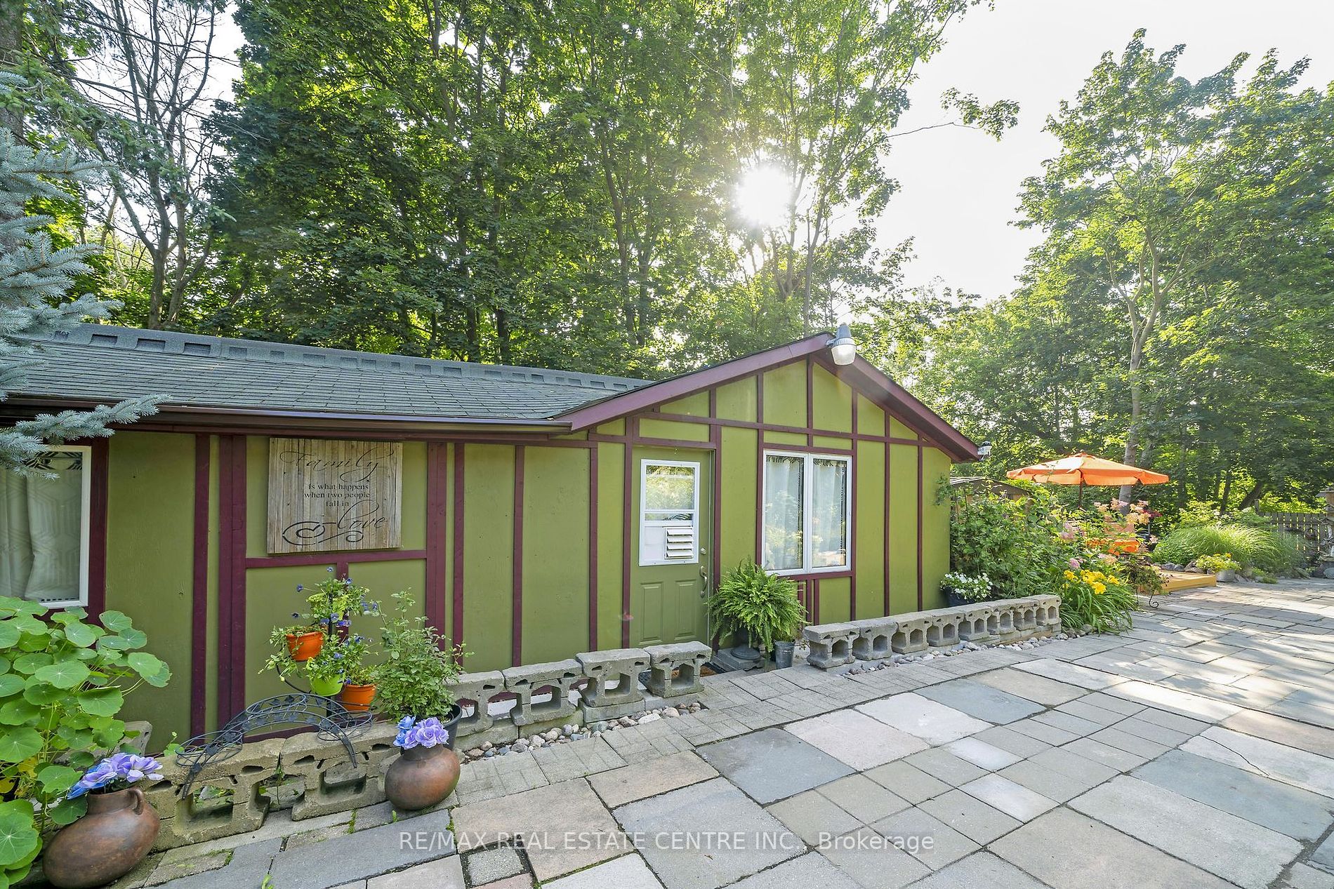 5 Millwood Road