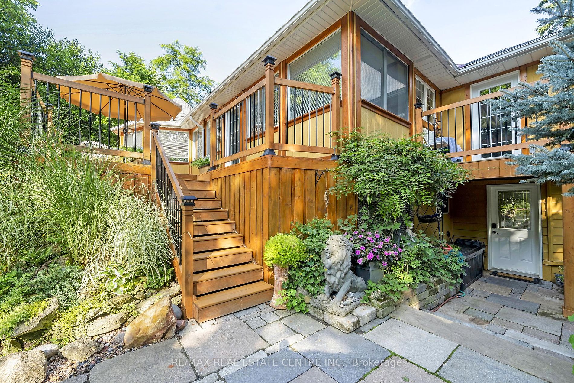 5 Millwood Road