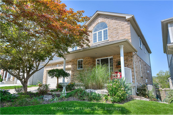 841 Munich Circ S, Waterloo