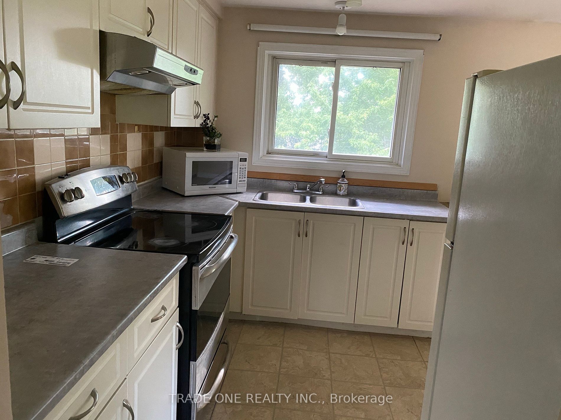 Listing X6793146 - Large Photo # 13
