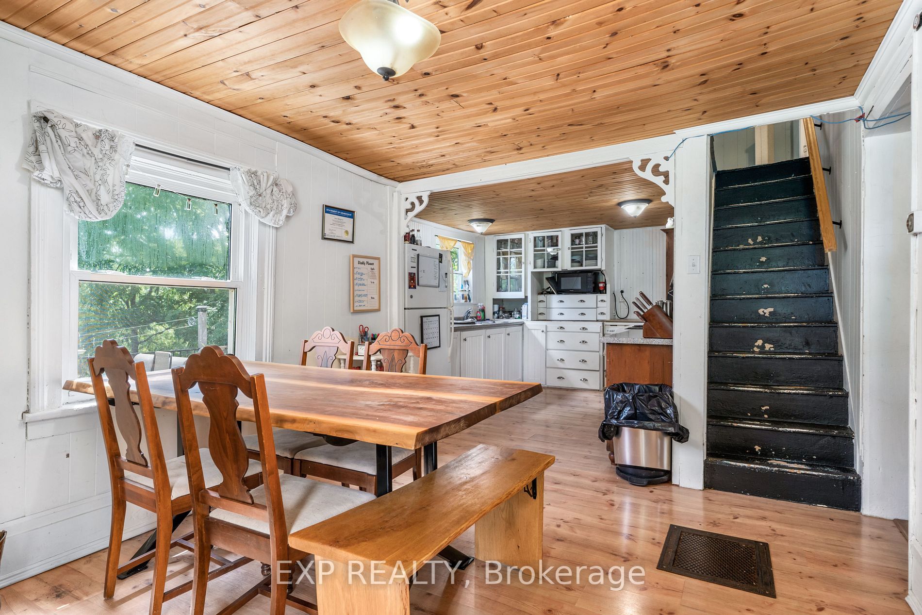 1605 County Road 17 Rd